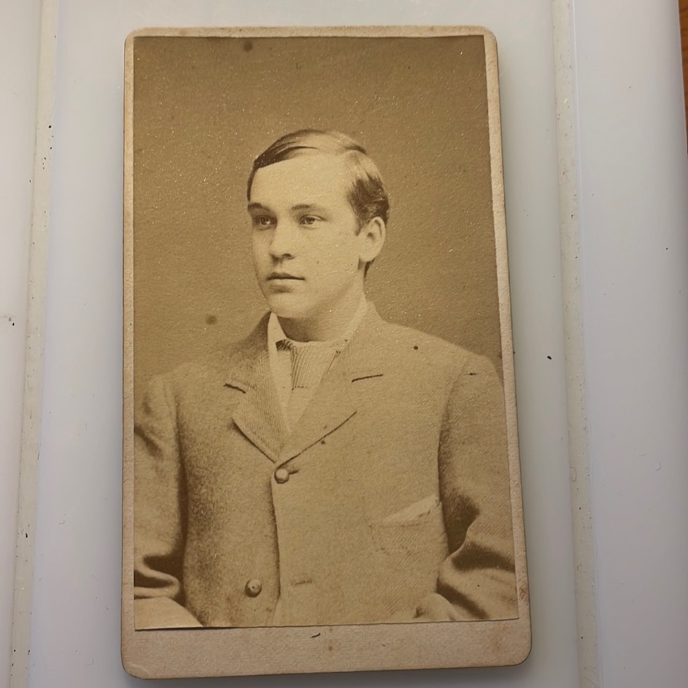 Set of 3 Victorian cabinet card photographs
